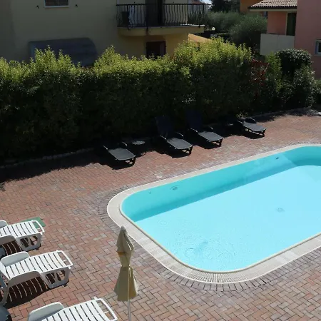 Locazione Turistica Corte Chiara - Laz204 Apartman *